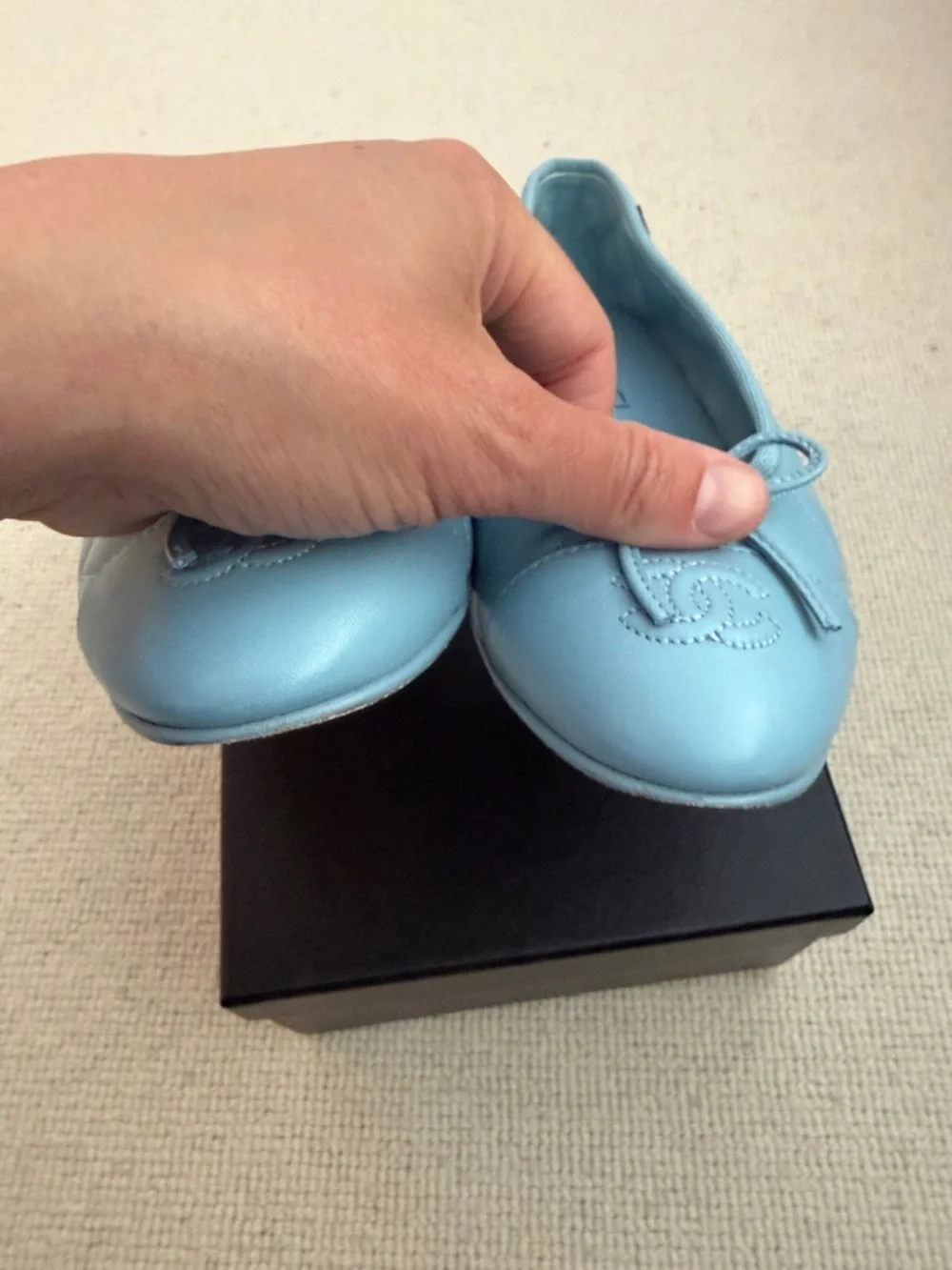 CHANEL Blue Quilted Leather Ballet Flats with Bow
